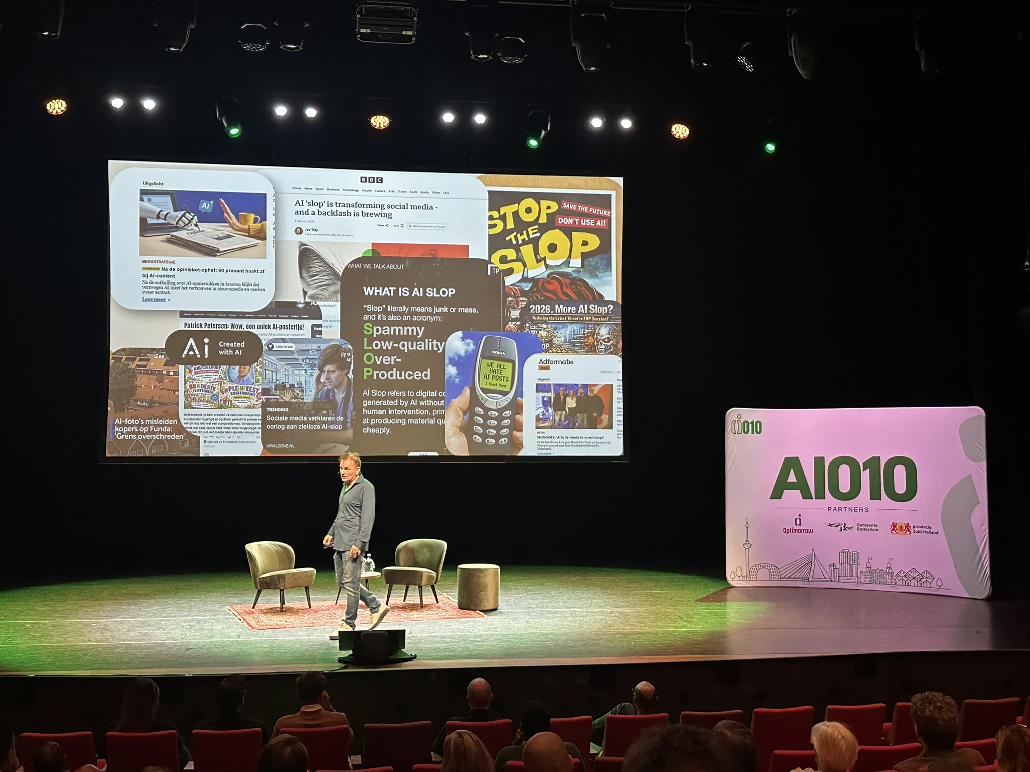 Keynote over praktische MenswaardigeAI in theater Zuidplein